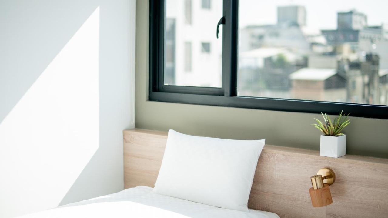 City Center Hotel Тайчжун Экстерьер фото